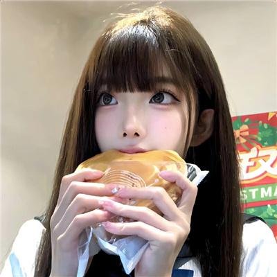 月亮中的亚马逊女人